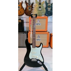 Fender American Professional Stratocaster Rosewood Fingerboard Black